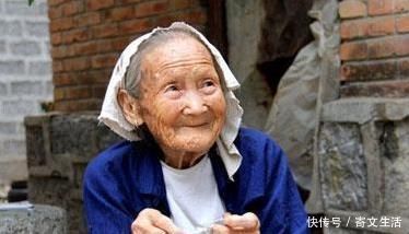 110歲老人沒住過院,秘訣只有一個“字”,值得所有人借鑒