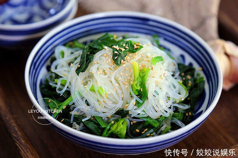 一看就很清爽的菜,做法简单,每次做一大盘不够吃