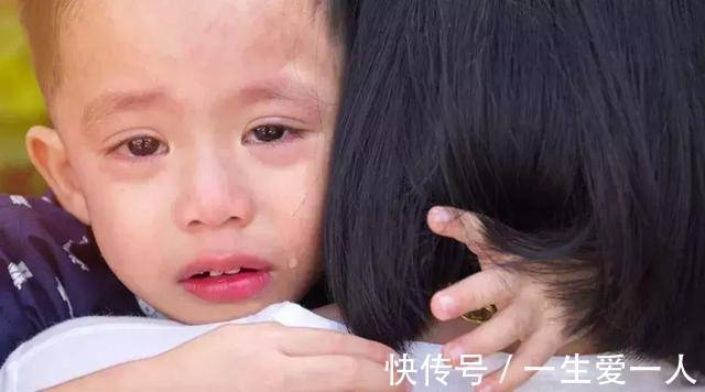 豆爸|孩子黏人,总是“玻璃心”?恭喜你!你的孩子正在变得强大