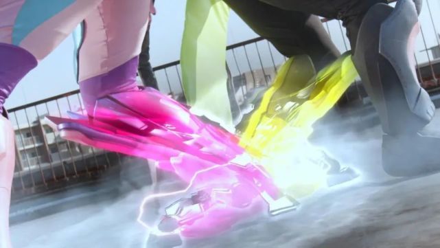 装甲|假面骑士Revi新型蝗虫基因组官方设定公开,可以无限进化的蝗虫战士来了