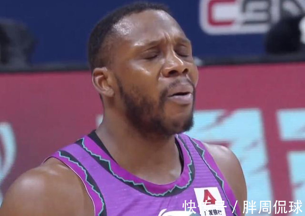 上海队|34-1!山东男篮创27年纪录溃败,徐长锁赛后一番话惹球迷众怒