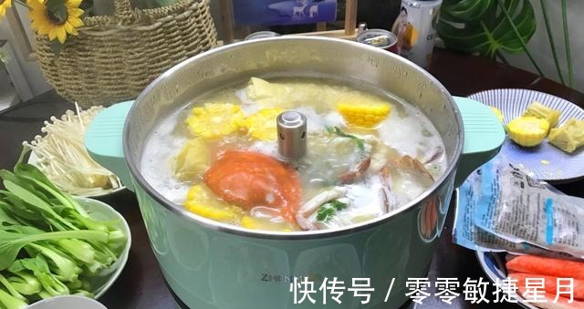 在家做火锅真便宜，200元全家吃到饱，不用做菜还省事真香啊！