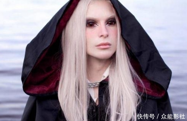 阿根廷一男子因痴迷于童话人物,竟花费240万整形成“精灵”