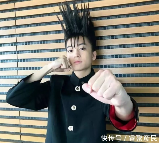 青春期|中学生“不良发型”大全,“无脸见人”太形象,班主任一脸无奈