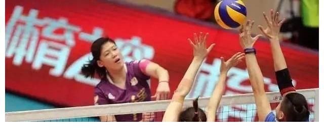 替补|天津女排3：0江苏女排，李盈莹发挥出色！4年替补终于可以转正？