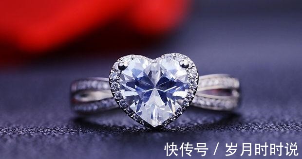 蒂芙尼 50分钻戒价格贵吗普通人能买得起吗佩戴效果怎么样!