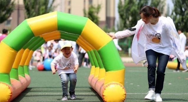 家庭教育|第一天上幼儿园不哭的孩子,大多来自这3种家庭,你家娃在其中吗