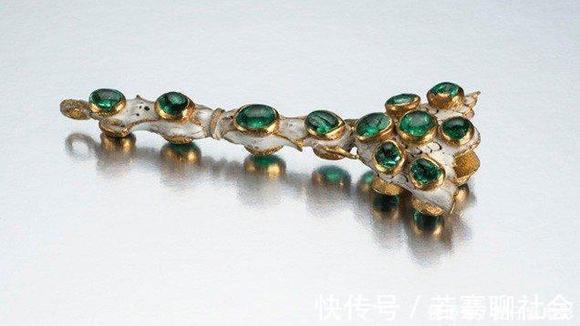 时尚 上游时尚|17世纪的珠宝,仿佛华奢绚烂的时间胶囊