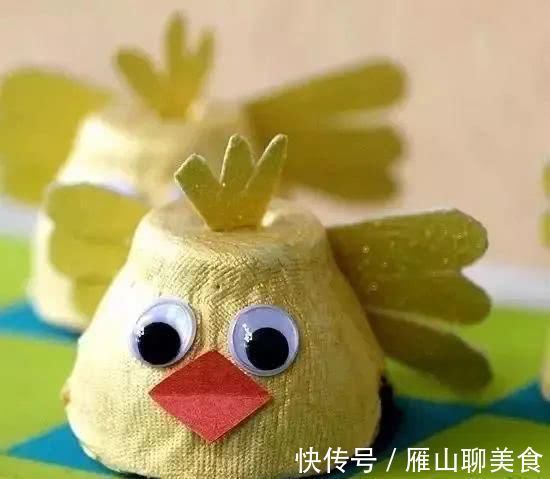 当妈妈“被迫”学会各种手工后，她就连蛋托都不放过了