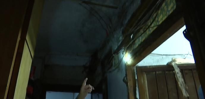 改建|楼上改建厨房和厕所，漏水却无人管楼下老太“放大招”