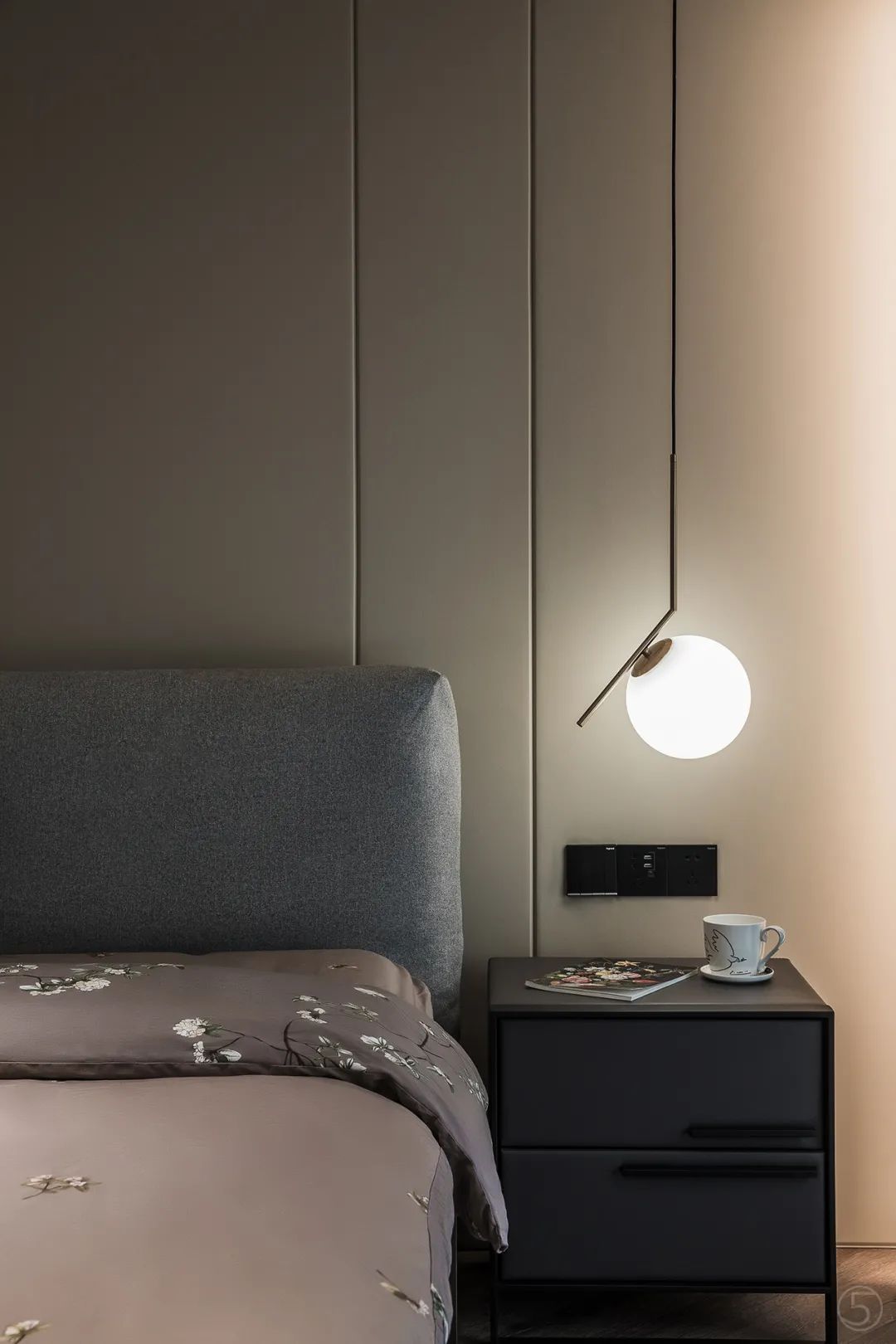 无主灯|180㎡现代极简，无主灯设计果然不凡，朴素的空间也有档次感