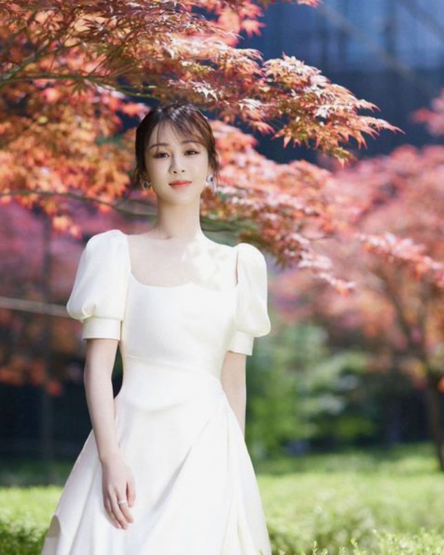 杨紫，离开欢瑞的实力花旦， 你们期待她接下来的表现吗