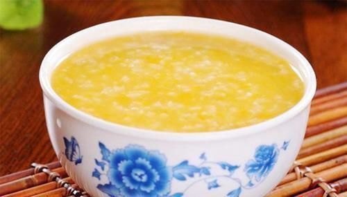 色氨酸|每天一碗小米粥,能长寿吗老中医别不信,这4种人最好天天喝