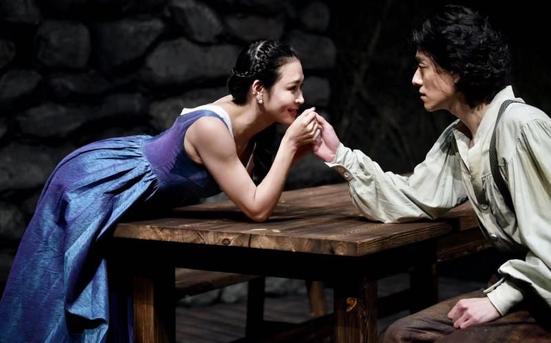 人艺小剧场|人艺小剧场开幕戏《榆树下的欲望》：郑云龙于明加演出激情戏背后的心理层次