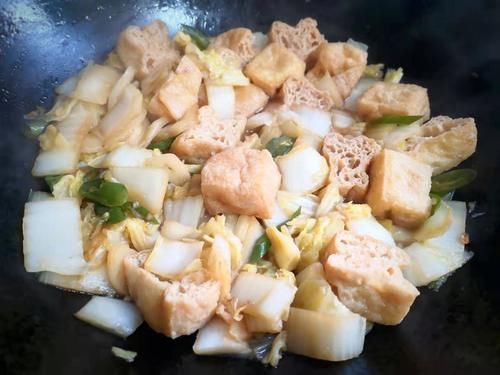 白菜和它一起炒,鲜香可口营养好,宁可不吃肉也要吃它,好吃极了