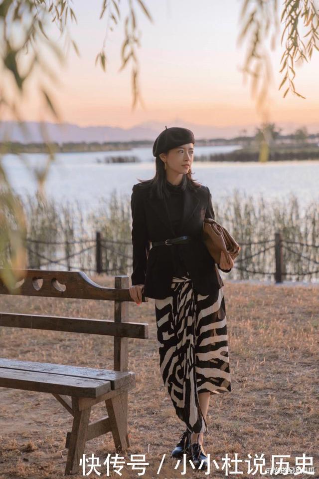 今年流行的西装外套还不会穿跟着三木博主这样穿,时髦又减龄