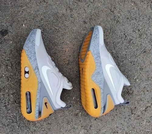 低帮版NikeMAG 简直就是低帮版NikeMAG全新自动系带还有新配色