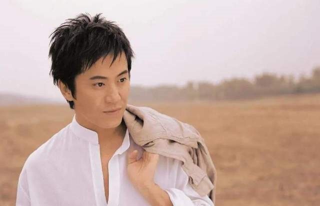 王子|情歌王子毛宁,是如何把一副好牌打烂的