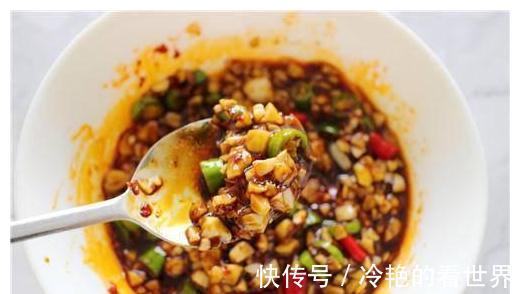 茄子此样做，简单快手，无油烟不费油，更健康，更放心给家人吃