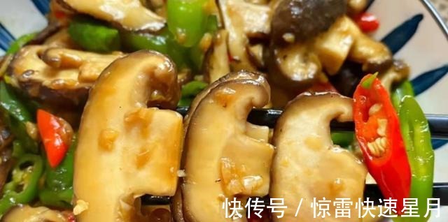 天冷了,不懂吃这菜就亏了,做法特简单,营养又解馋,总吃不腻!