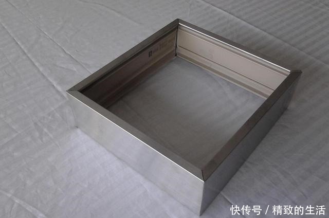 装修风格|越来越多的人选择这样的踢脚线,用20年都不坏,不仅结实还漂亮!
