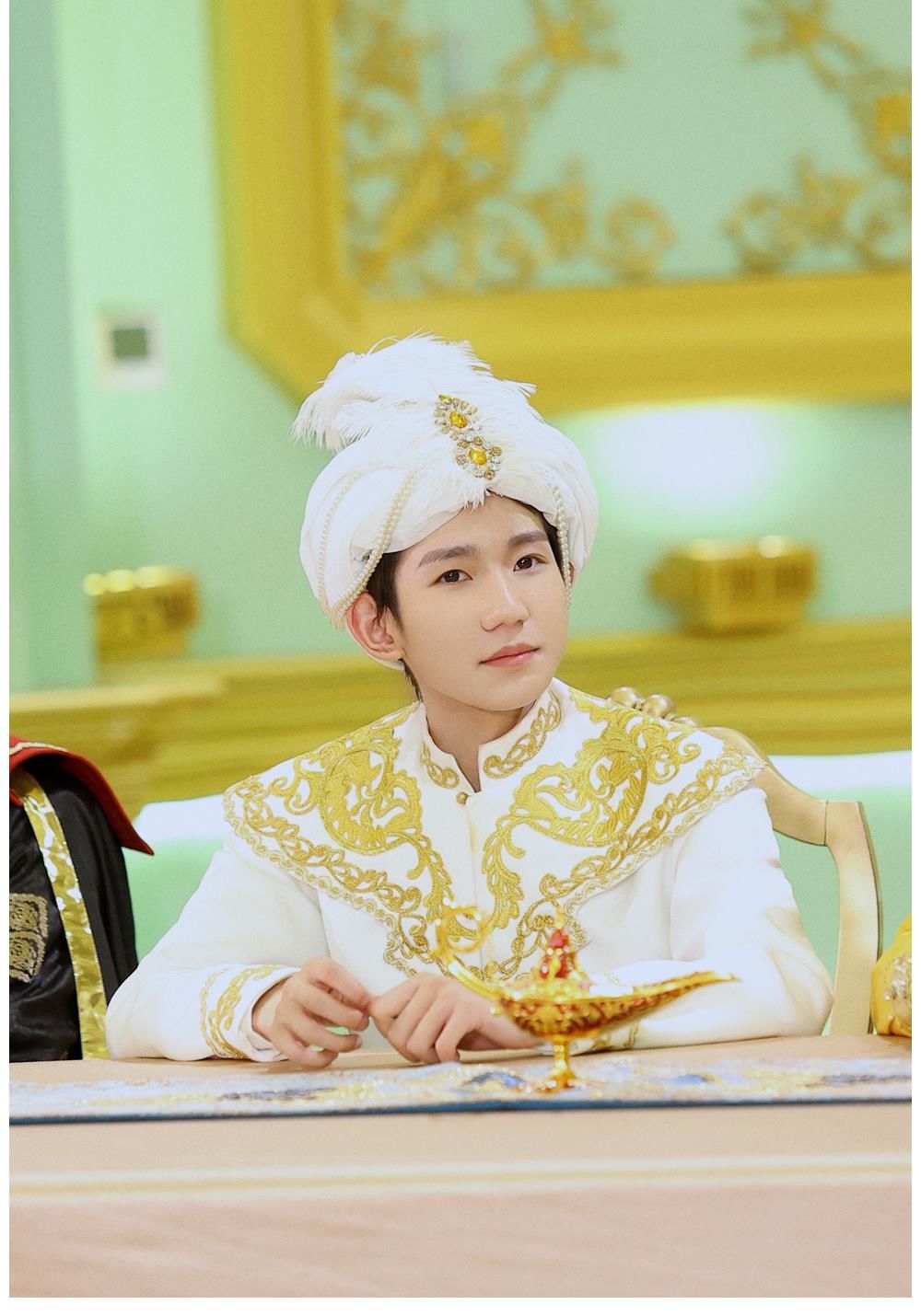 三傻|王源《奇異劇本鯊》：真誠大男孩從劇本三傻到高光推理的成長