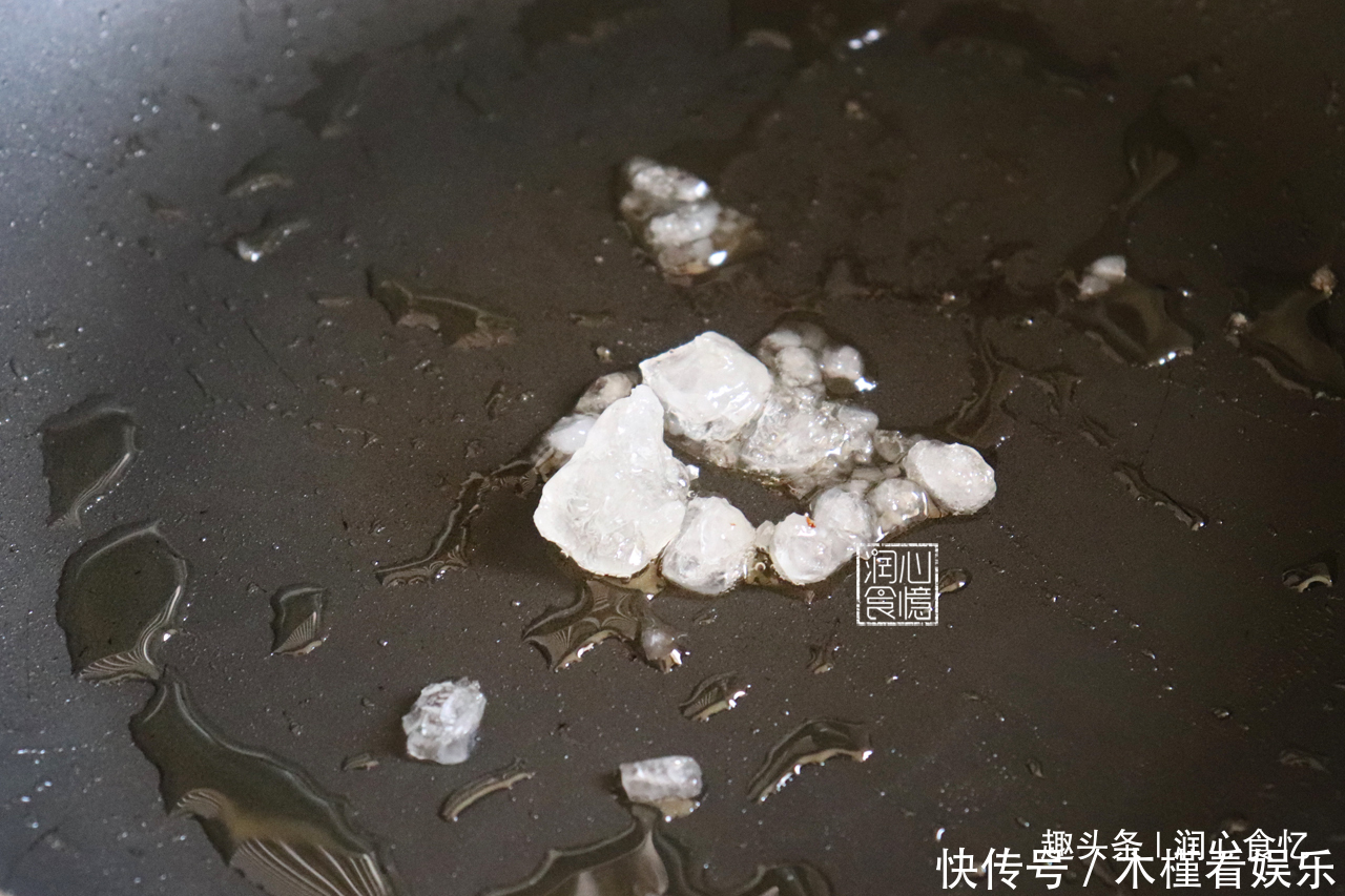 冰糖|女人常吃一道“美容菜”,40岁不显老,肌肤嫩滑有弹性,简单易学