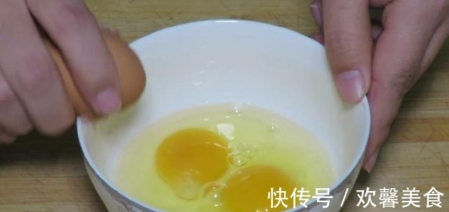 鸡蛋|海带最好吃的做法,一次秘制一盘,5分钟就搞定,太香了