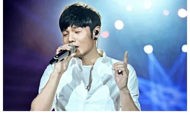 李荣浩眼光太独特，带出一个冠军，一个亚军，向歌坛发出一个信号