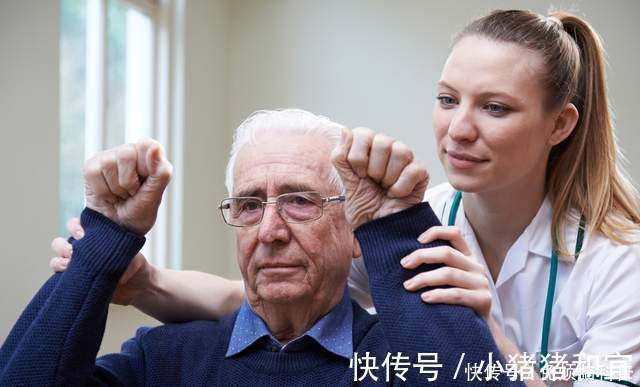 卒中|脑梗后遗症患者,坚持两锻炼,一遵医嘱一提醒,避免二次卒中风险