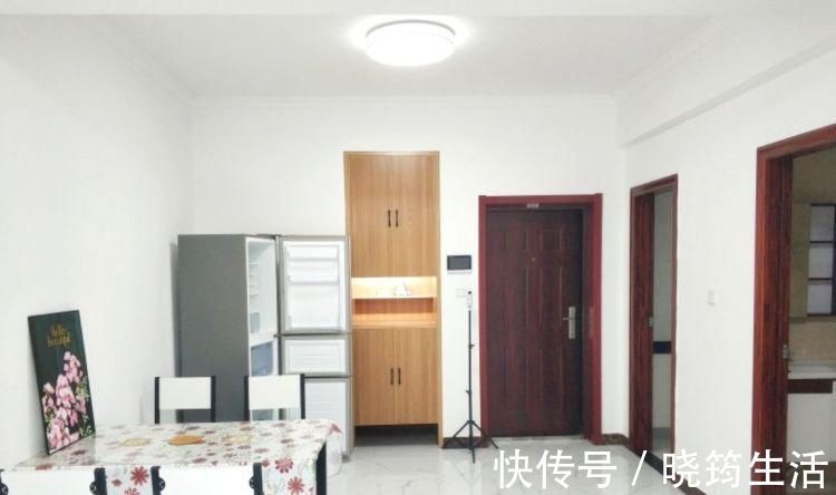 白墙|穷装8万的新房,全屋白墙不做吊顶,网友和我家的出租房差不多