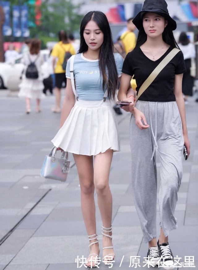 和时尚闺蜜同行,会穿搭才能让自己的造型更靓丽