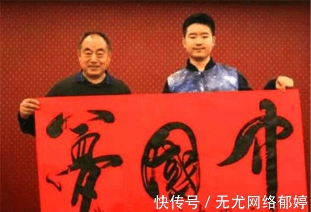 仲永|10年前书法神童成现代版“方仲永”,一手“江湖书法”谁之过?