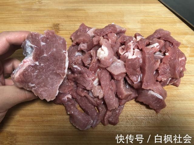 纹理|牛肉别再卤着吃了,试试这种做法,既是硬菜也是零食,年夜饭必点