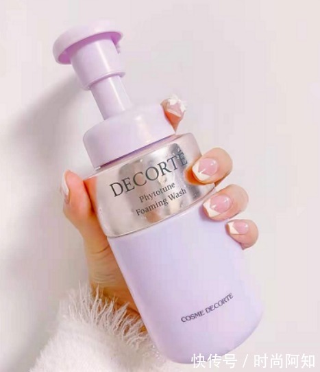 列入|这三款洗面奶被列入烂脸“黑明单”,建议少用,拒绝花钱毁脸