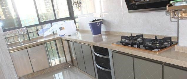 主卧|在客厅砌了半堵墙,亲戚朋友没一个支持的,如今装完全闭嘴了!