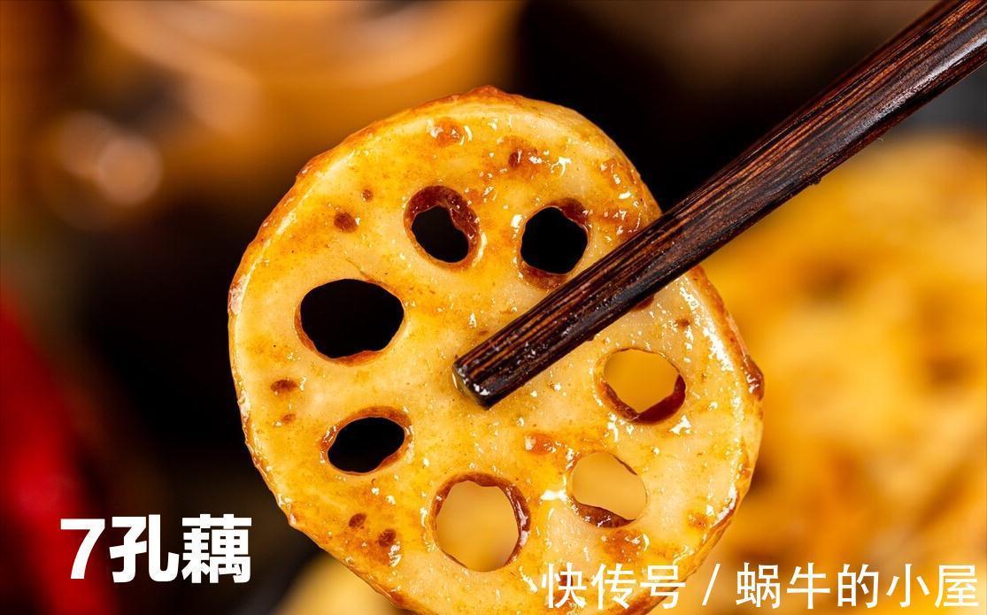 买莲藕时，挑“7孔藕”还是“9孔藕”？挖藕师傅：挑错口感差很多