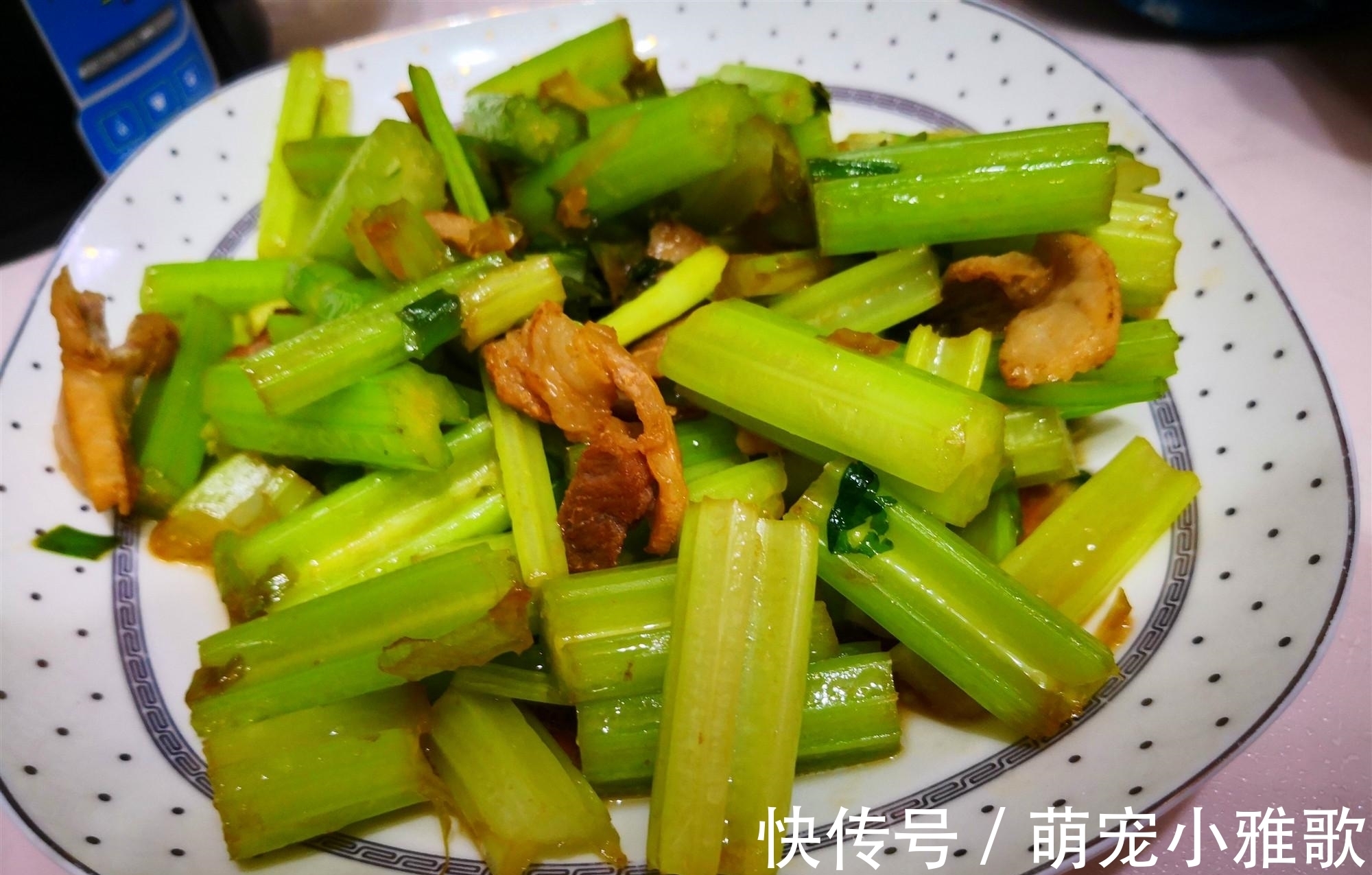 媳妇|结婚20年,媳妇第一次做早餐,上桌后我哭笑不得,儿子却乐了