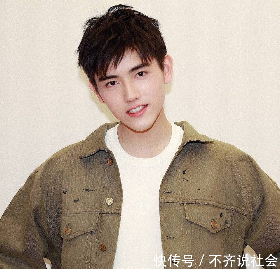 蔡徐坤|《跑男10》名单黄旭熙永久退出，4人正常参与，蔡徐坤疑似离开