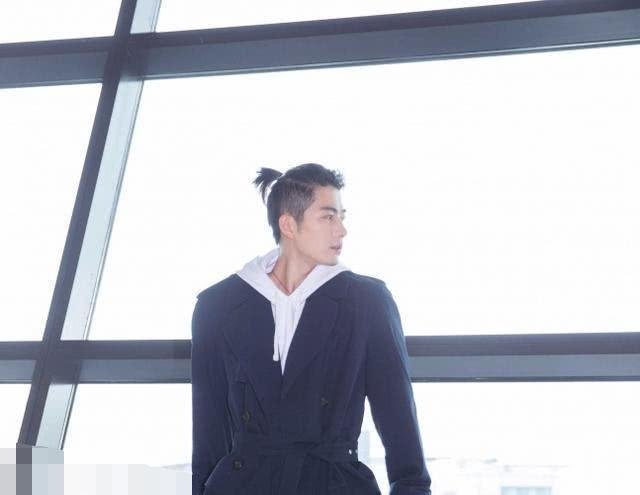 披荆斩棘的不是哥哥,是芒果tv的后期吧