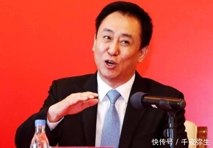 中国首富的宝座|中国首富又换人了?马化腾3900亿仅排第二,许家印穷追不舍!