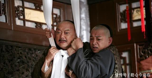 嘉庆|乾隆逝世第二天,嘉庆就将和珅关押,不是为了查贪,而是因为吃醋!