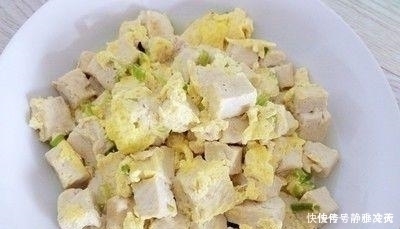 豆腐炒鸡蛋|豆腐与它天生一对,一周吃一次,给身体来个大扫除,脸色更红润!
