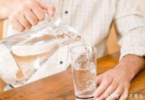 一日之计在于晨，早起这“三要二不要”你可得记住了～