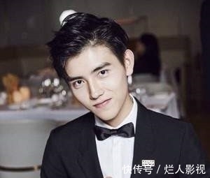 三十而已|同样是“星二代”,他走向堕落的深渊,他却得到人们的认可