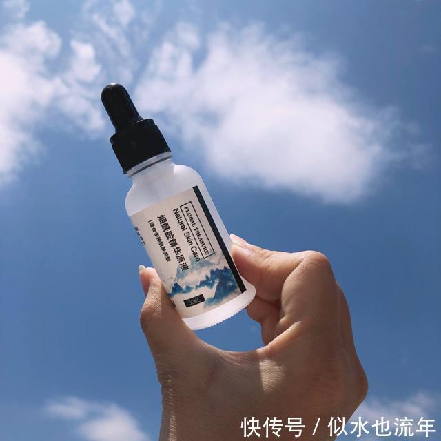 肌肤|美白精华液品牌推荐：补水美白抗氧化，让你的肌肤发黄细纹不见了