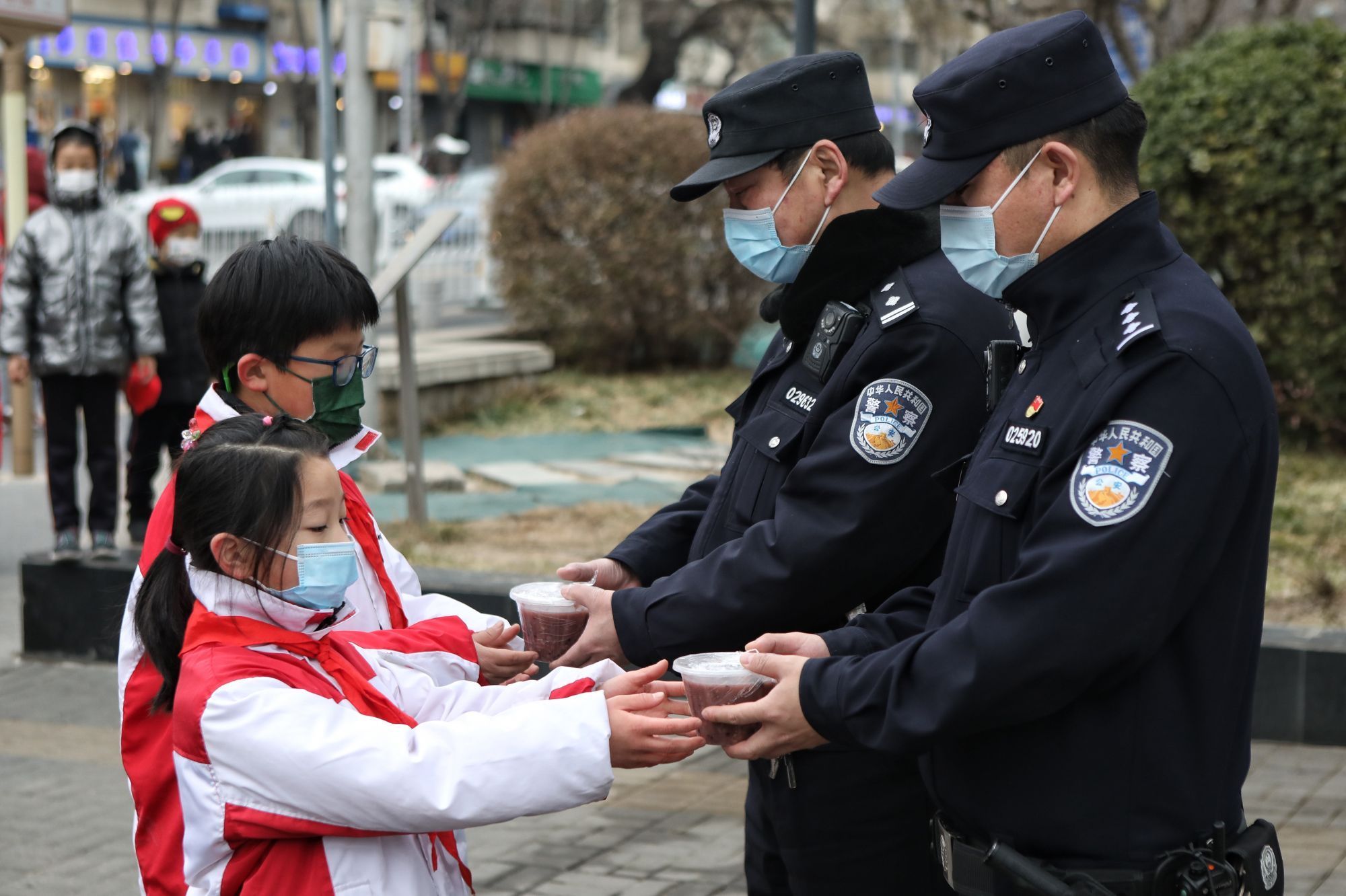 民警|北京西城牛街街道警民共迎腊八节和中国人民警察节