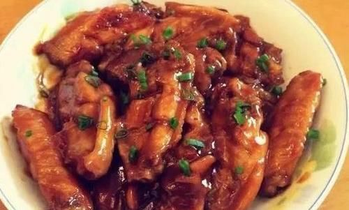  做法|美食精选：蒸鸡翅根，米酒鸡翅，酱肘子，豉香芦笋藕丁的做法