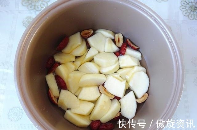糖水|红枣煮苹果,冬天最该常吃的糖水,一周吃几次,肠胃舒服手脚暖