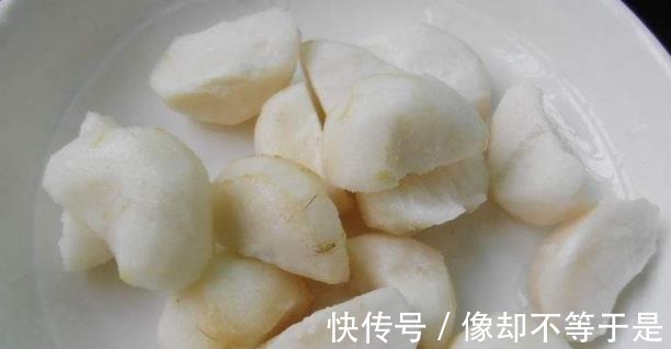 食物|有孕期,这4种食物孕妇别吃,不然对孩子发育不利,对自己也无益!